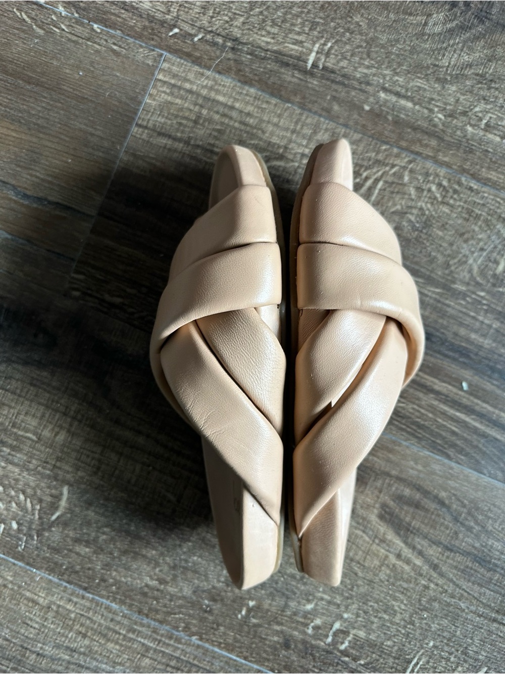 beek Merlin Crisscross Slide Sandals in Beige - Picture 4 of 7